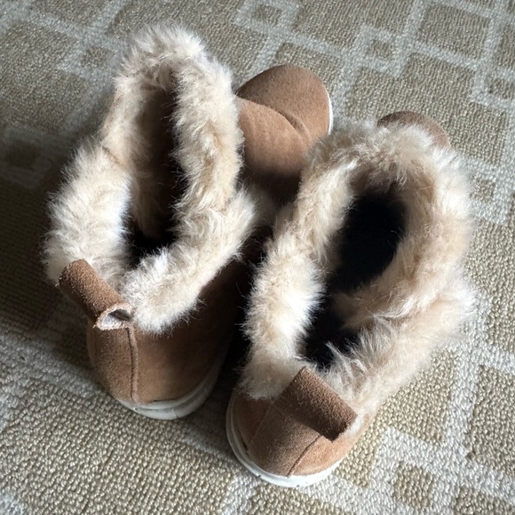 Dolce Vita Zanza Tan Suede Faux Shearling Platform Ankle Booties Cozy Size 9M - Picture 4 of 13